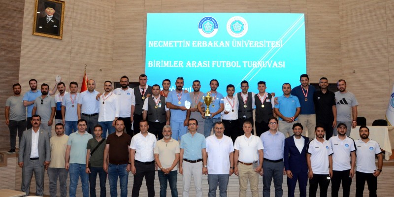 Birimler Arası Futbol Turnuvası Ödülleri Sahiplerini Buldu