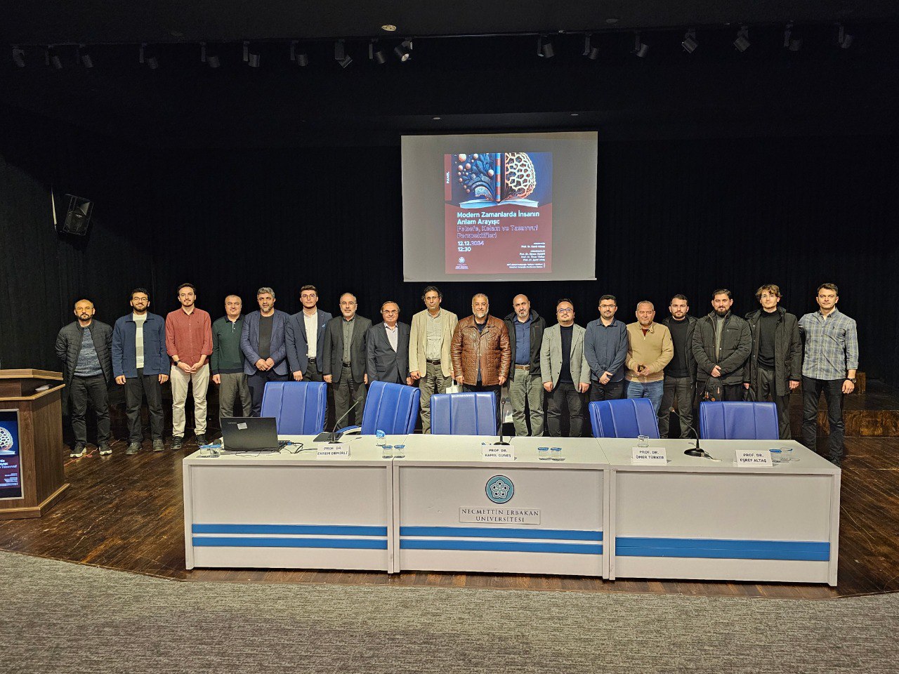 Fakültemizde “Modern Zamanlarda İnsanın Anlam Arayışı: Felsefe, Kelam ve Tasavvuf Perspektifleri” başlıklı Panel düzenlendi.